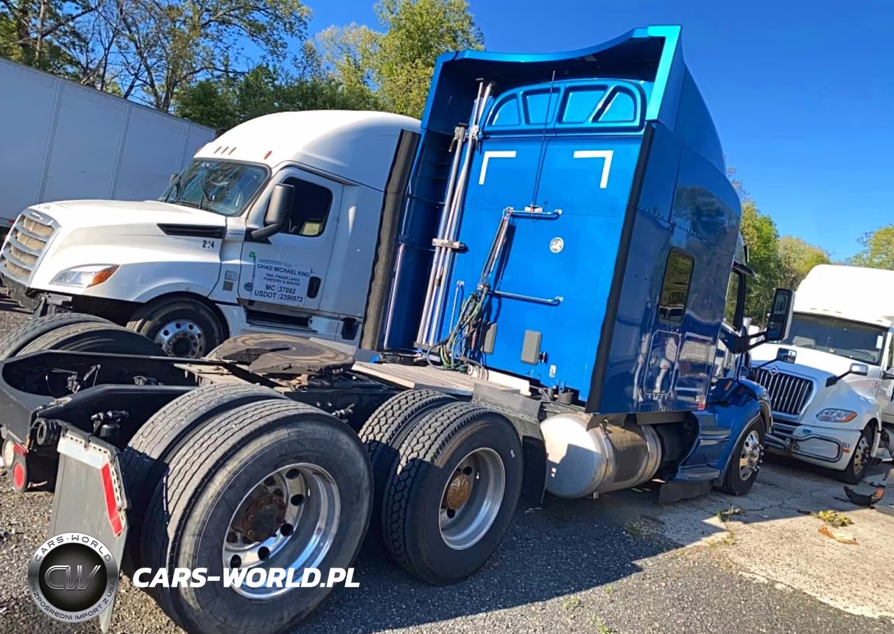 2018 Peterbilt 579 Trucks VIN:1XPBDP9X9JD489528 - 4