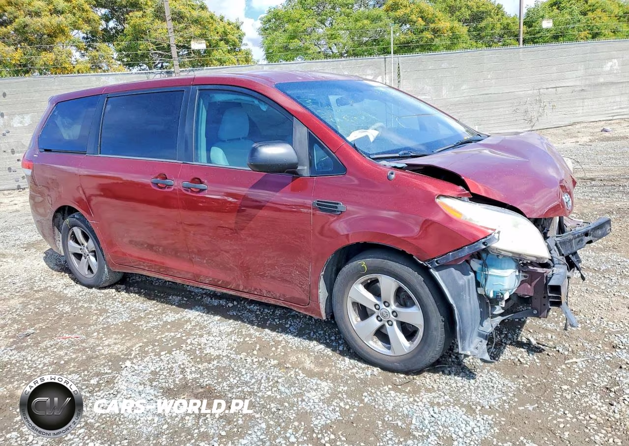 2013 Toyota Sienna L 7-Passenger VIN:5TDZK3DCXDS387120 - 4