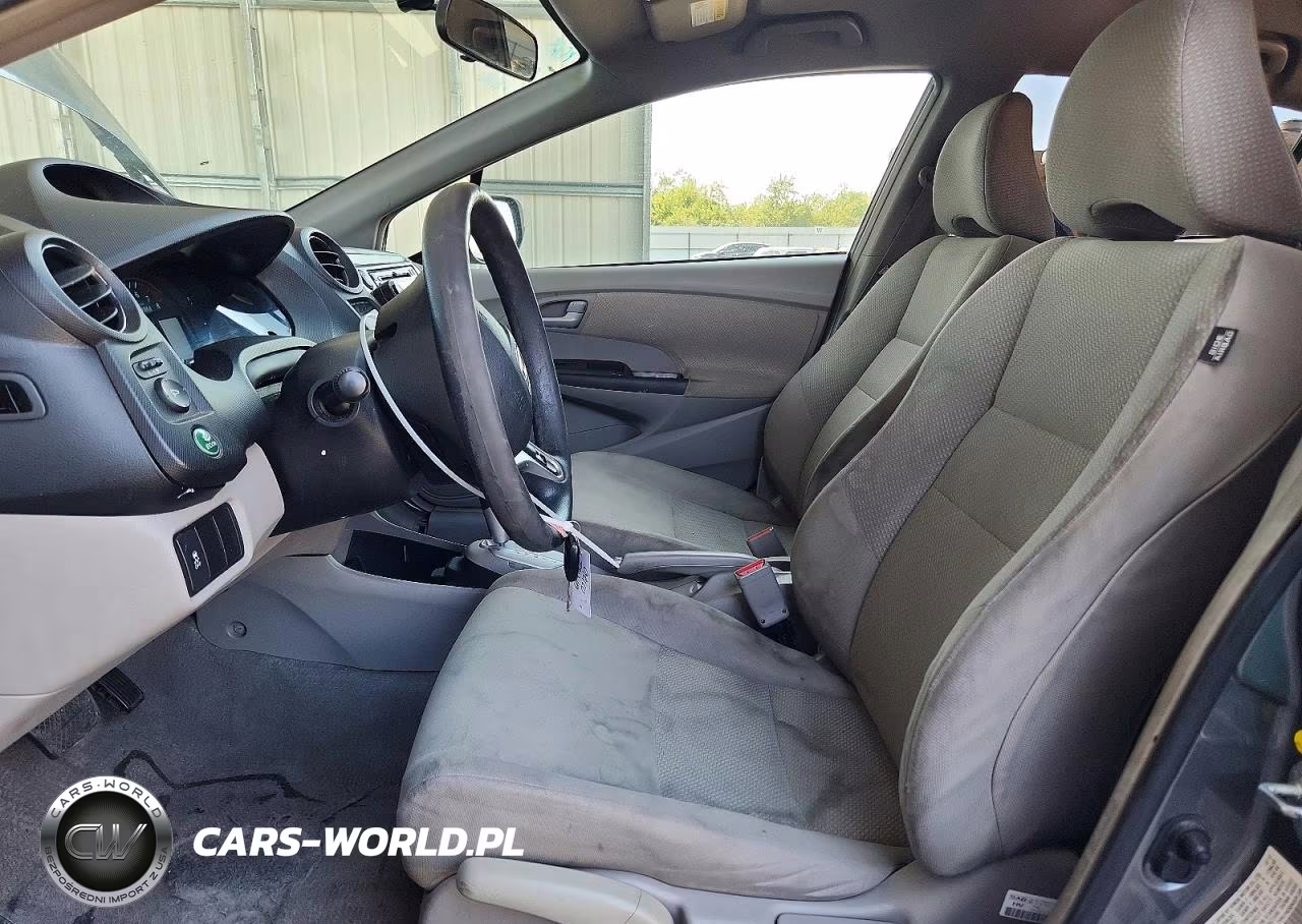 2013 Honda Insight VIN:JHMZE2H34DS002362 - 7