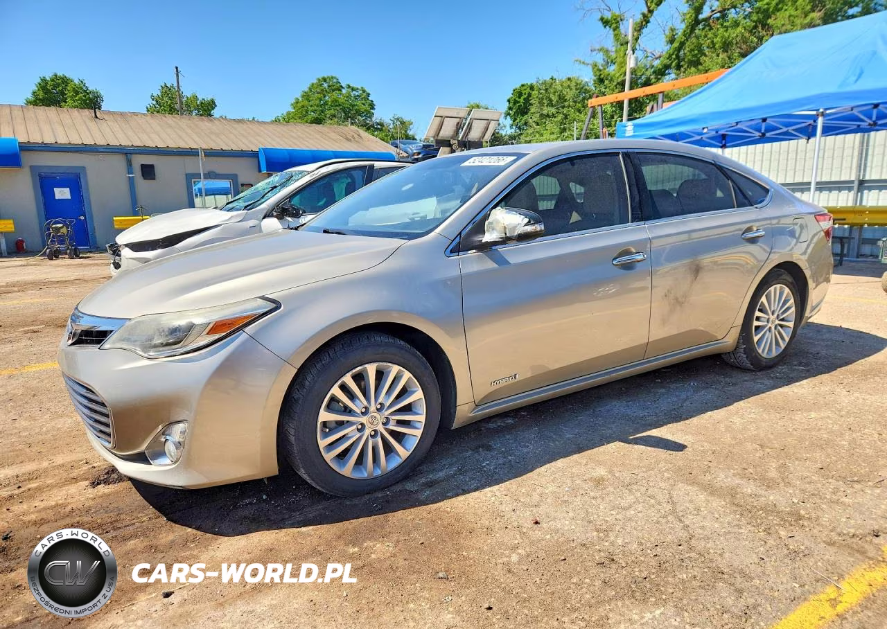 2013 Toyota Avalon Hybrid Limited