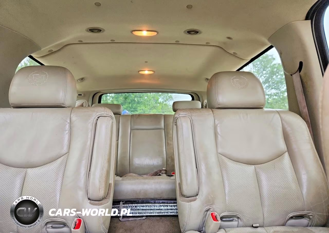 2005 Cadillac Escalade Esv VIN:3GYFK66N95G270657 - 10