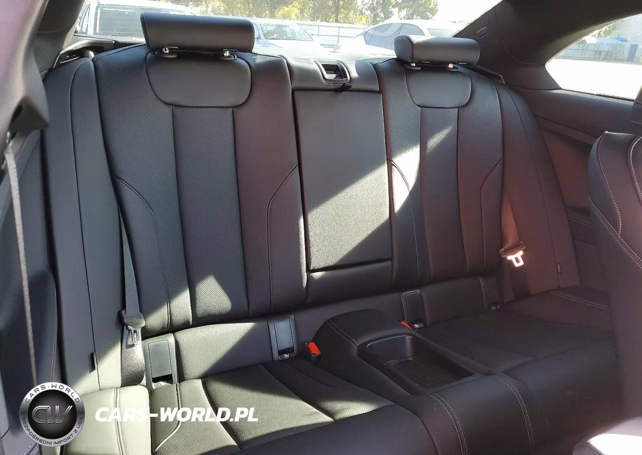 2026 BMW M240I VIN:3MW43CM05T8G08382 - 10
