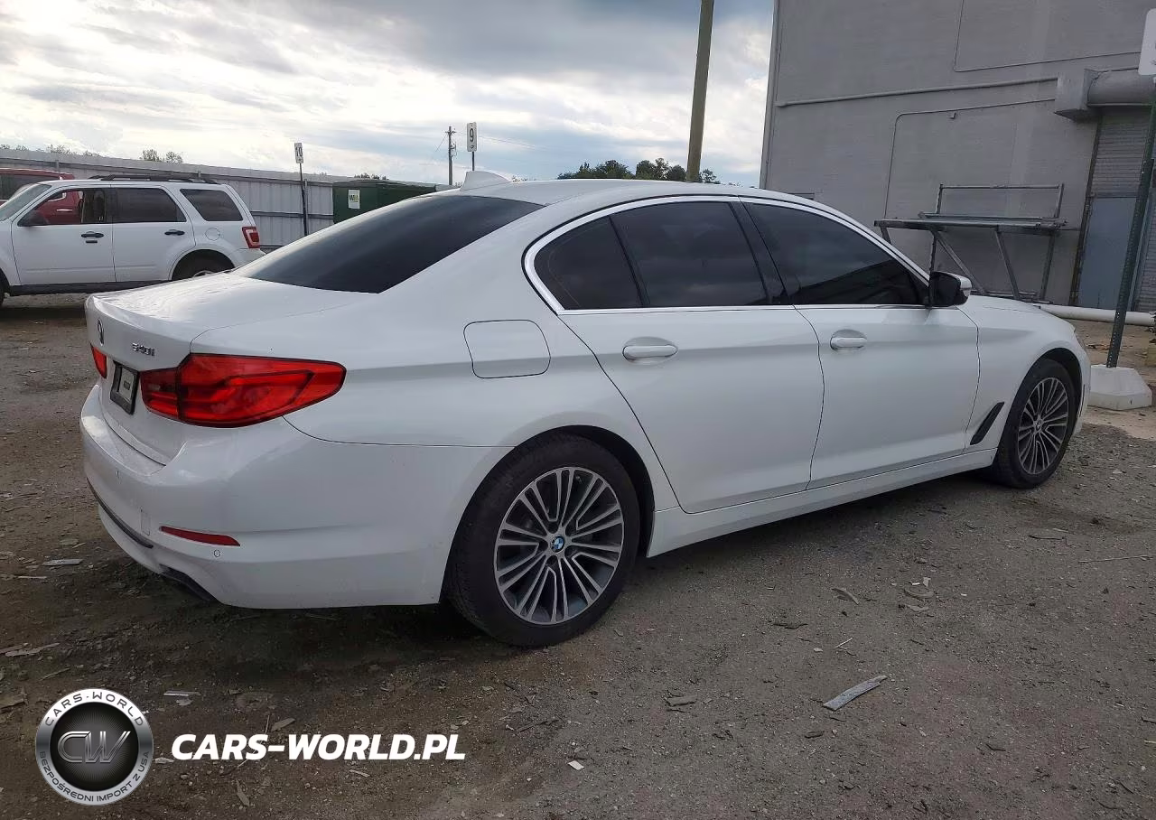 2019 BMW 540 I VIN:WBAJE5C53KWE66628 - 3