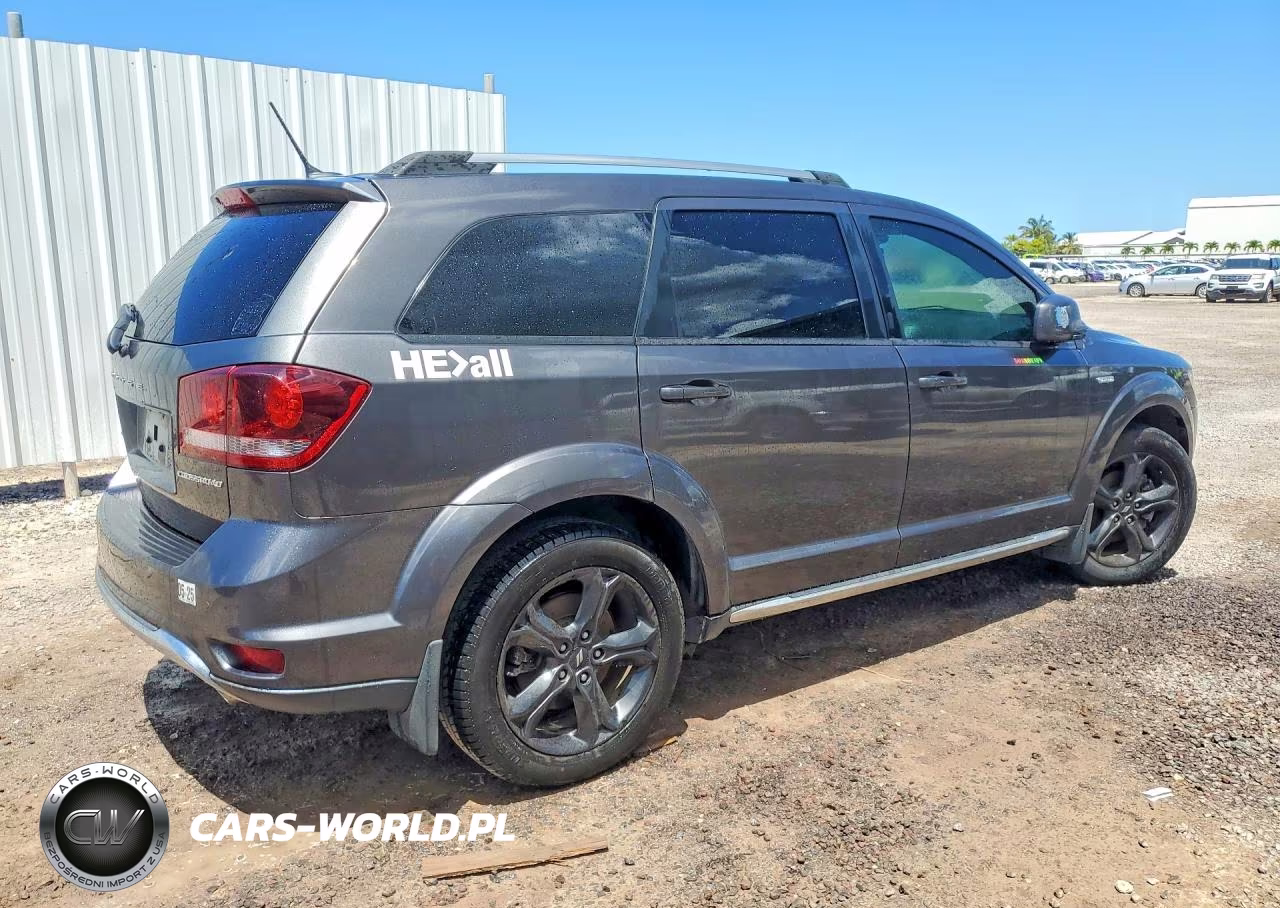 2018 Dodge Journey VIN:3C4PDCGG6JT257286 - 3