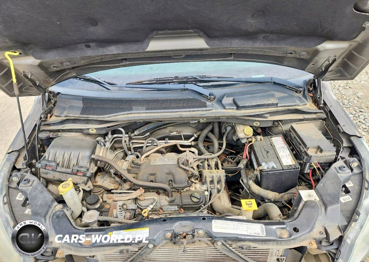 2010 Volkswagen Routan Se VIN:2V4RW3D17AR306202 - 12