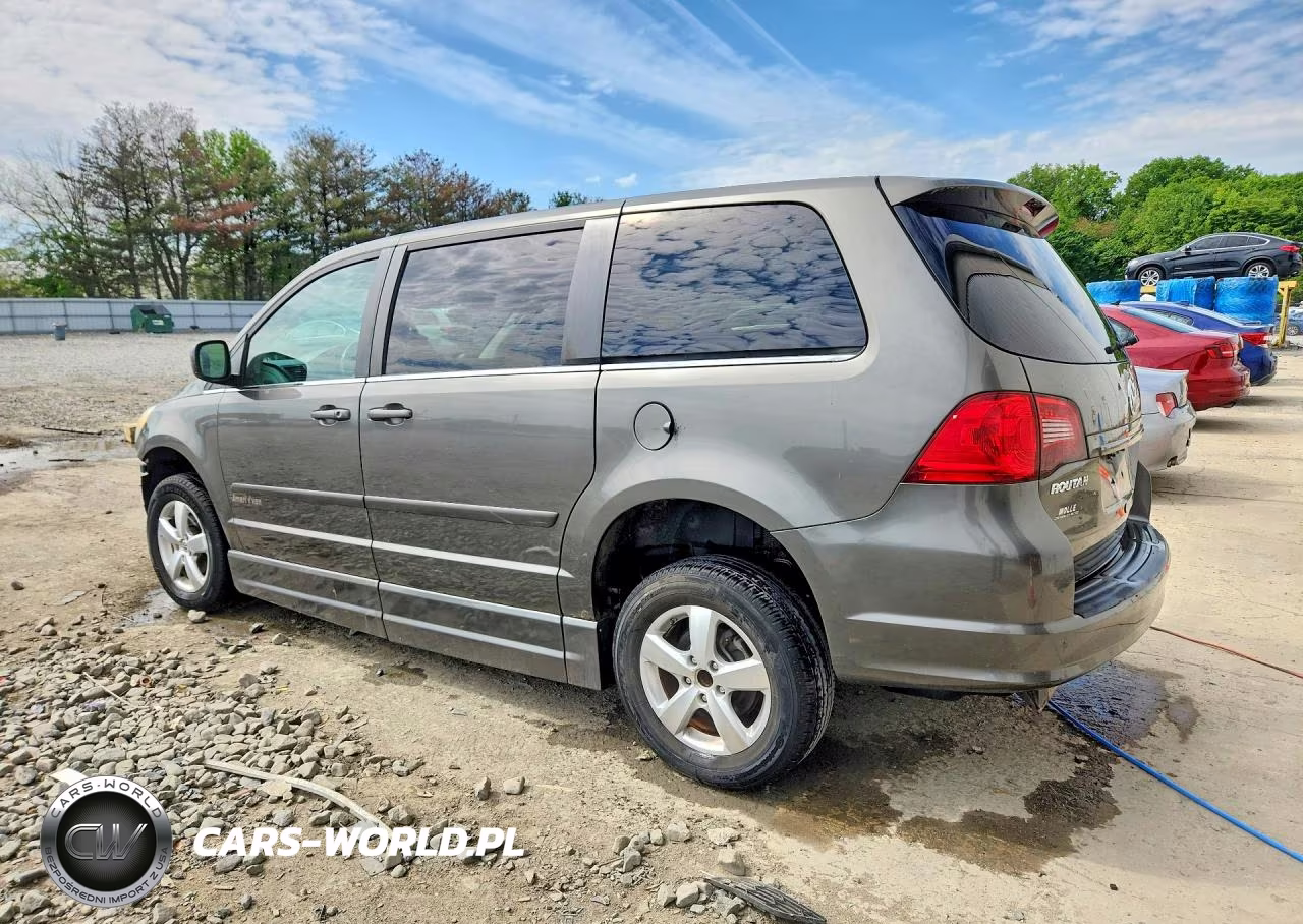 2010 Volkswagen Routan Se VIN:2V4RW3D17AR306202 - 2