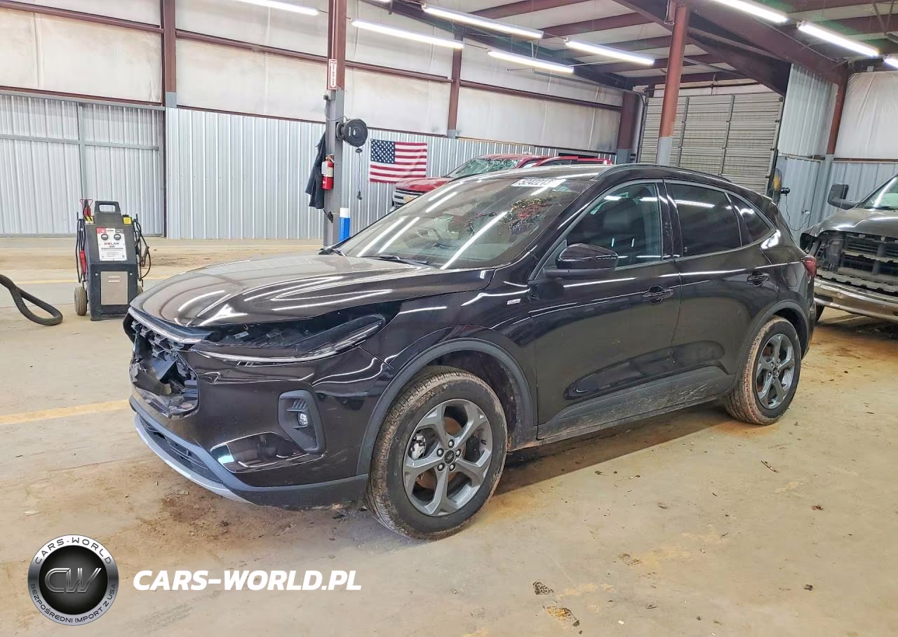 2025 Ford Escape St Line Select