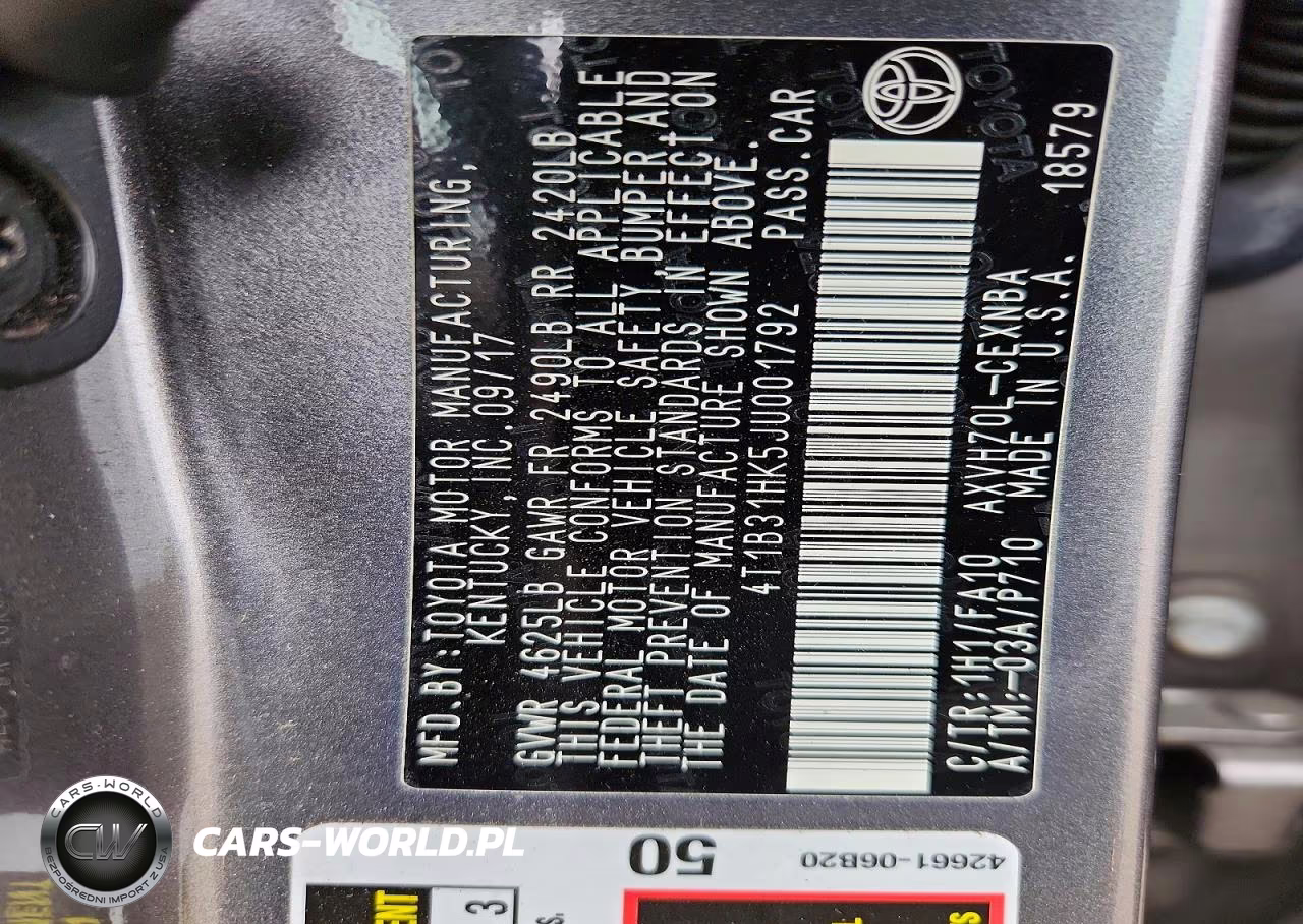 2018 Toyota Camry Le VIN:4T1B31HK5JU001792 - 13
