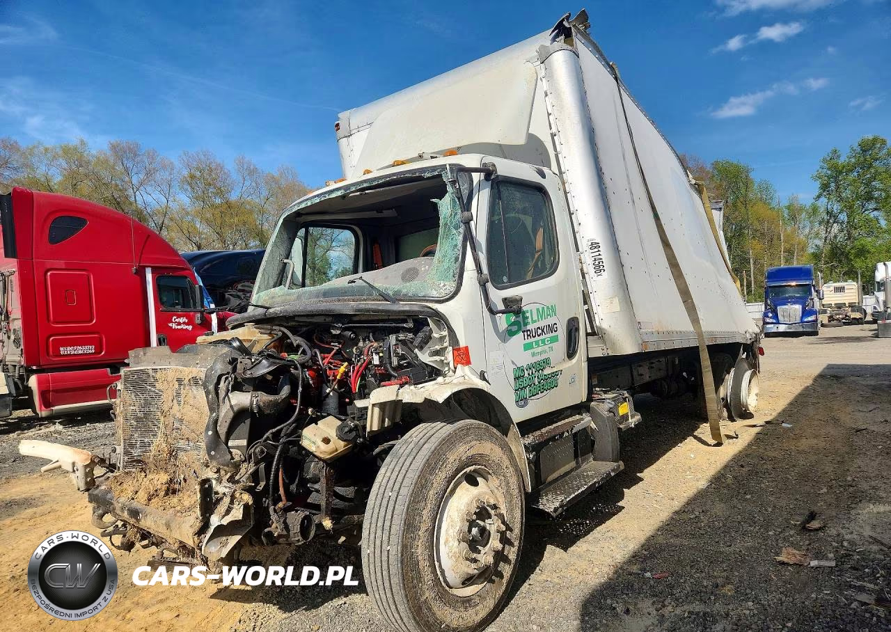 2013 Freightliner Business Class M2 Box Truck