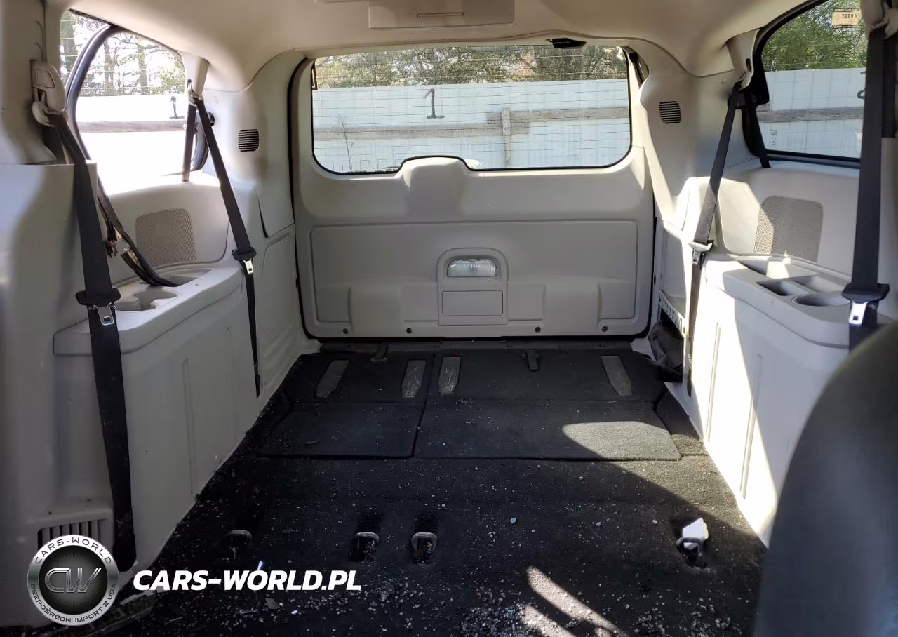 2016 Chrysler Town & Country Touring VIN:2C4RC1BG2GR148410 - 10