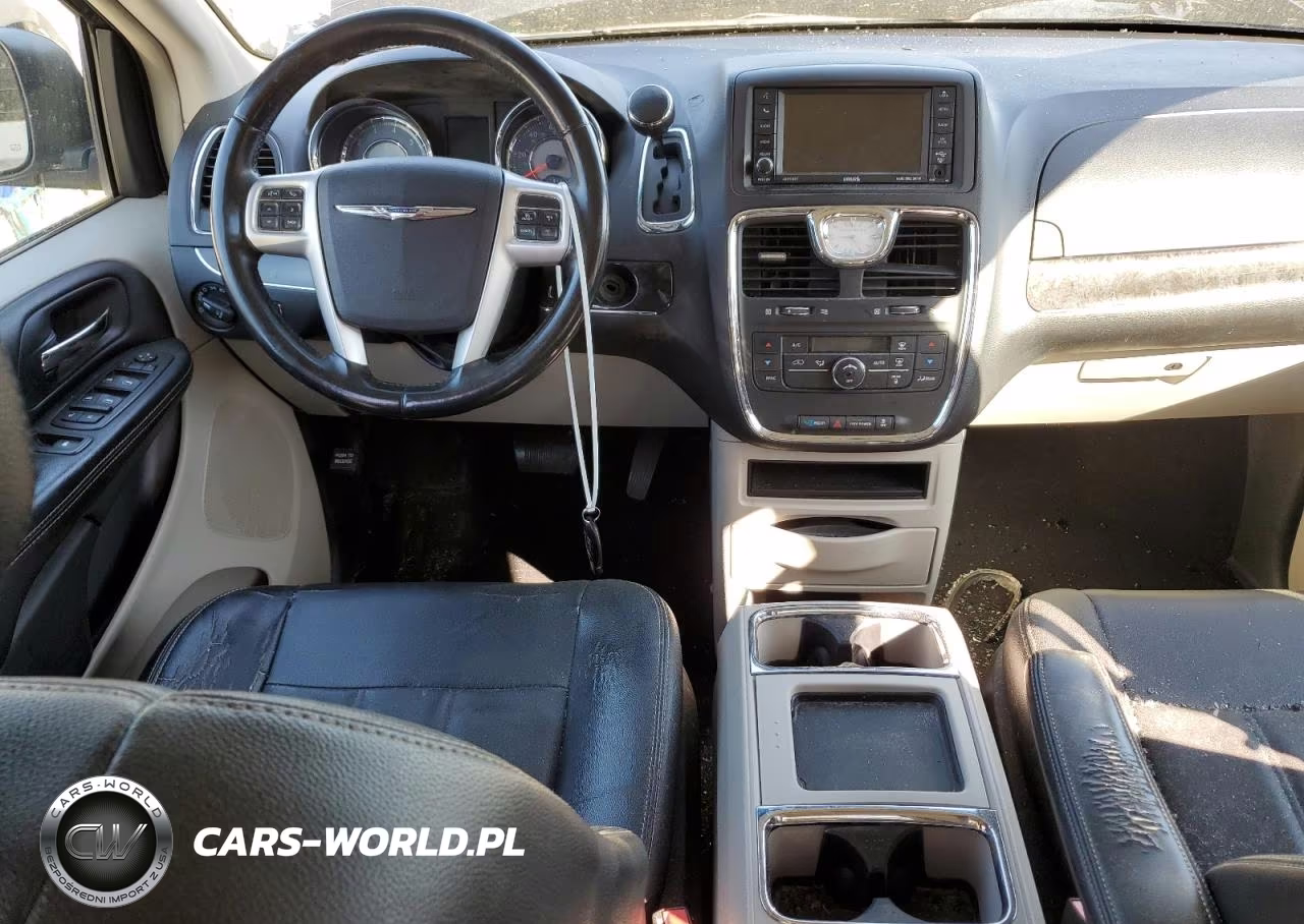 2016 Chrysler Town & Country Touring VIN:2C4RC1BG2GR148410 - 8