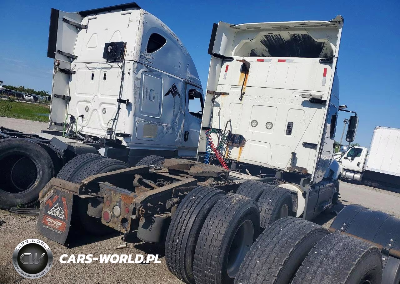 2016 International Prostar VIN:3HSDJAPR3GN195867 - 4