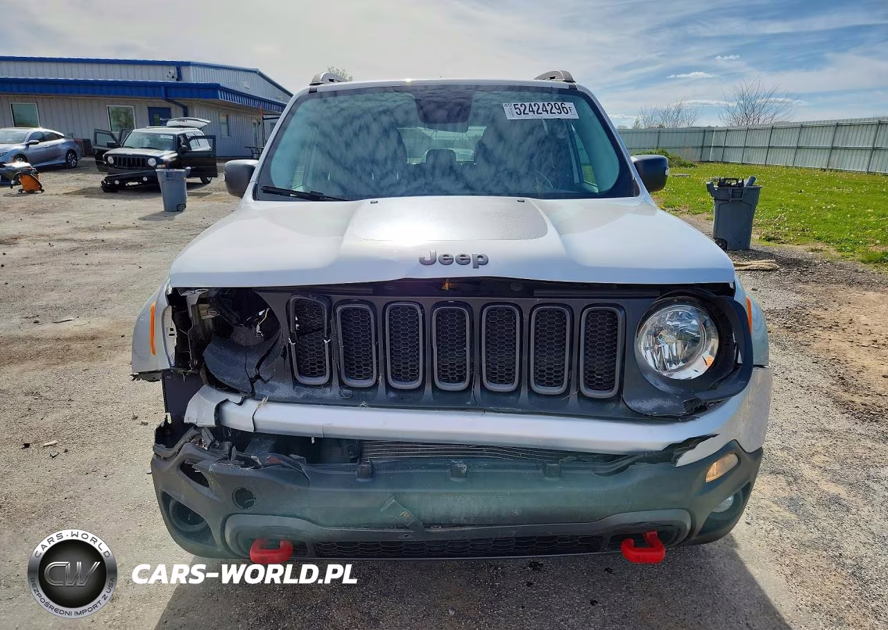 2017 Jeep Renegade Trailhawk VIN:ZACCJBCB1HPF74101 - 5