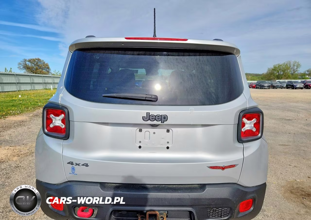 2017 Jeep Renegade Trailhawk VIN:ZACCJBCB1HPF74101 - 6