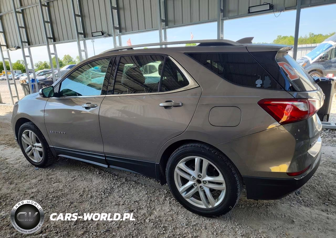 2018 Chevrolet Equinox Premier VIN:3GNAXMEV1JL112538 - 2