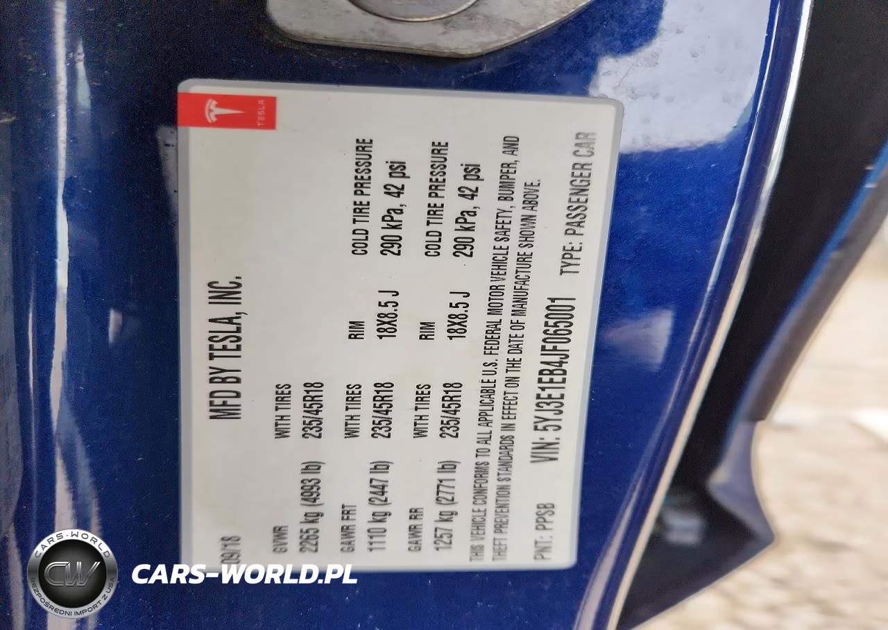 2018 Tesla Model 3 VIN:5YJ3E1EB4JF065001 - 12