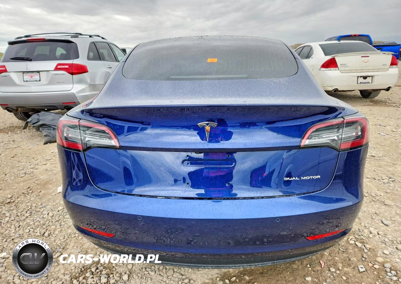2018 Tesla Model 3 VIN:5YJ3E1EB4JF065001 - 6