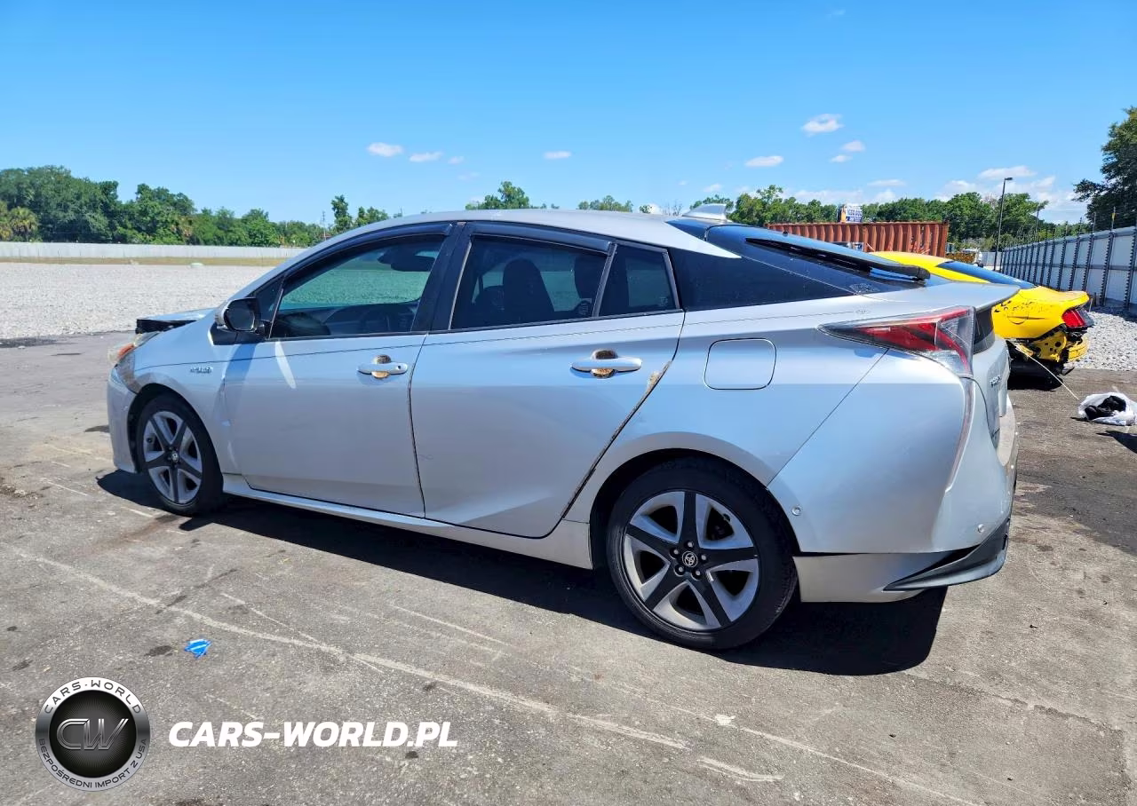 2017 Toyota Prius Four Touring VIN:JTDKARFU2H3036741 - 2