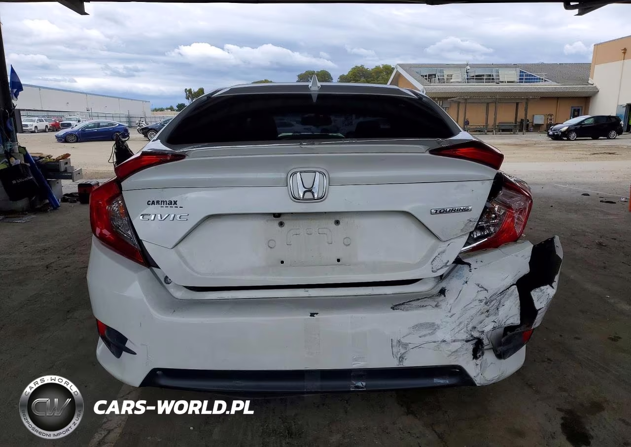 2017 Honda Civic Touring VIN:19XFC1F95HE020986 - 6