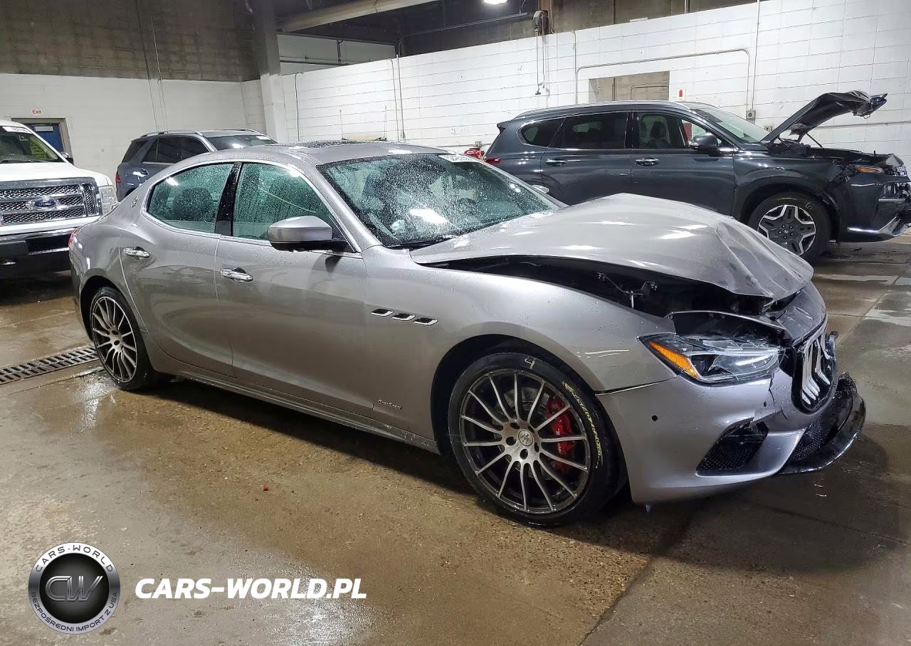 2018 Maserati Ghibli S VIN:ZAM57YTS9J1286225 - 4
