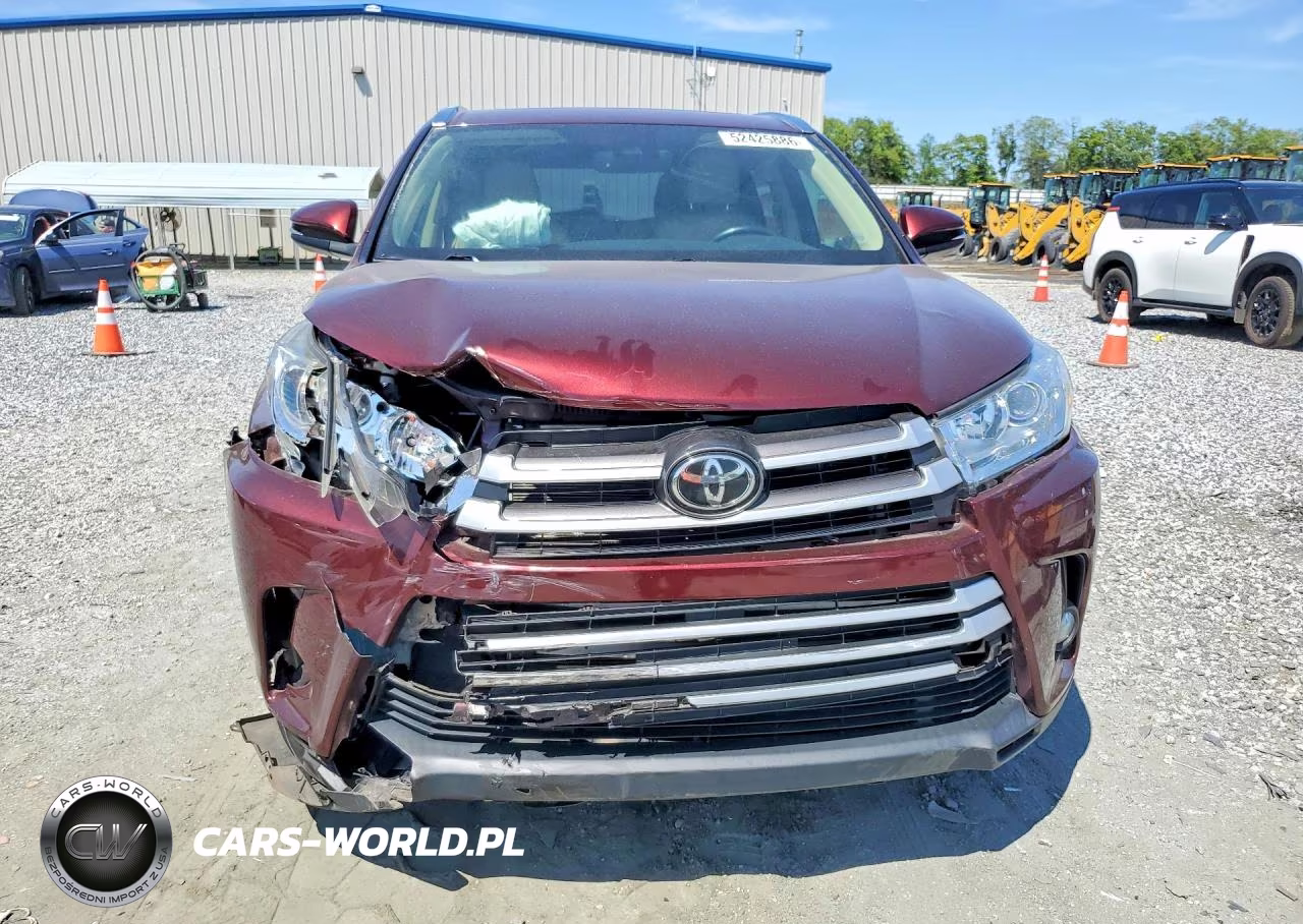 2019 Toyota Highlander Xle VIN:5TDKZRFH0KS335288 - 5