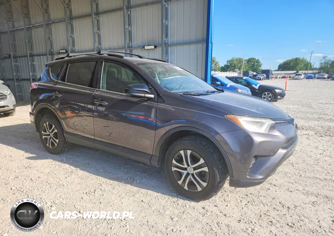 2017 Toyota Rav4 Le VIN:2T3BFREV3HW608506 - 4
