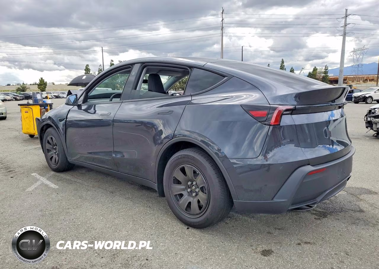 2026 Tesla Model Y VIN:7SAYGDED5TA601816 - 2