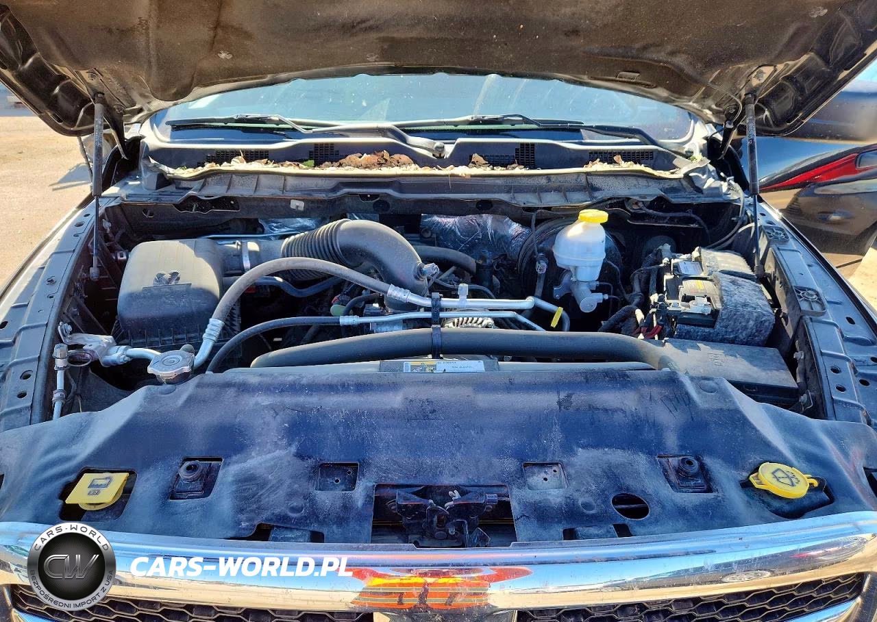 2020 Ram 1500 Classic Tradesman VIN:3C6RR7KT4LG131551 - 11
