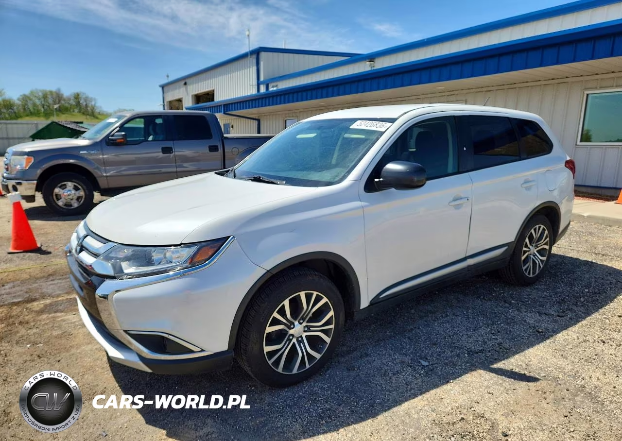 2016 Mitsubishi Outlander Es