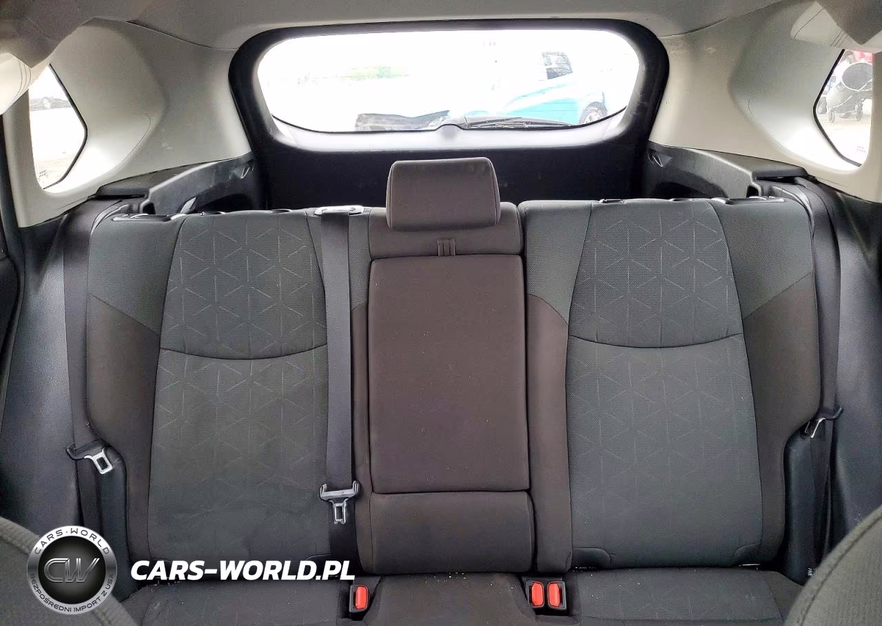 2025 Toyota Rav4 Xle VIN:2T3P1RFV3SW499720 - 10