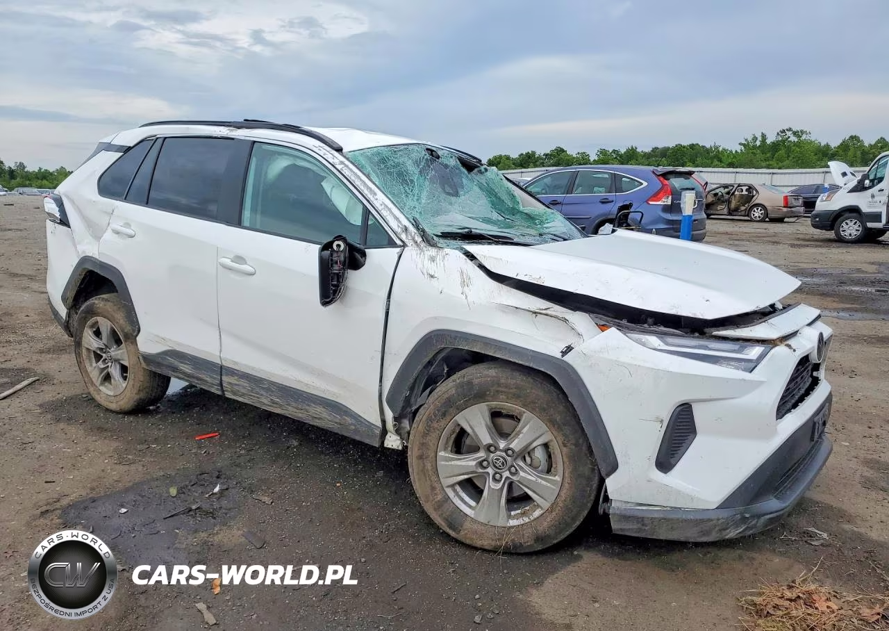 2025 Toyota Rav4 Xle VIN:2T3P1RFV3SW499720 - 4