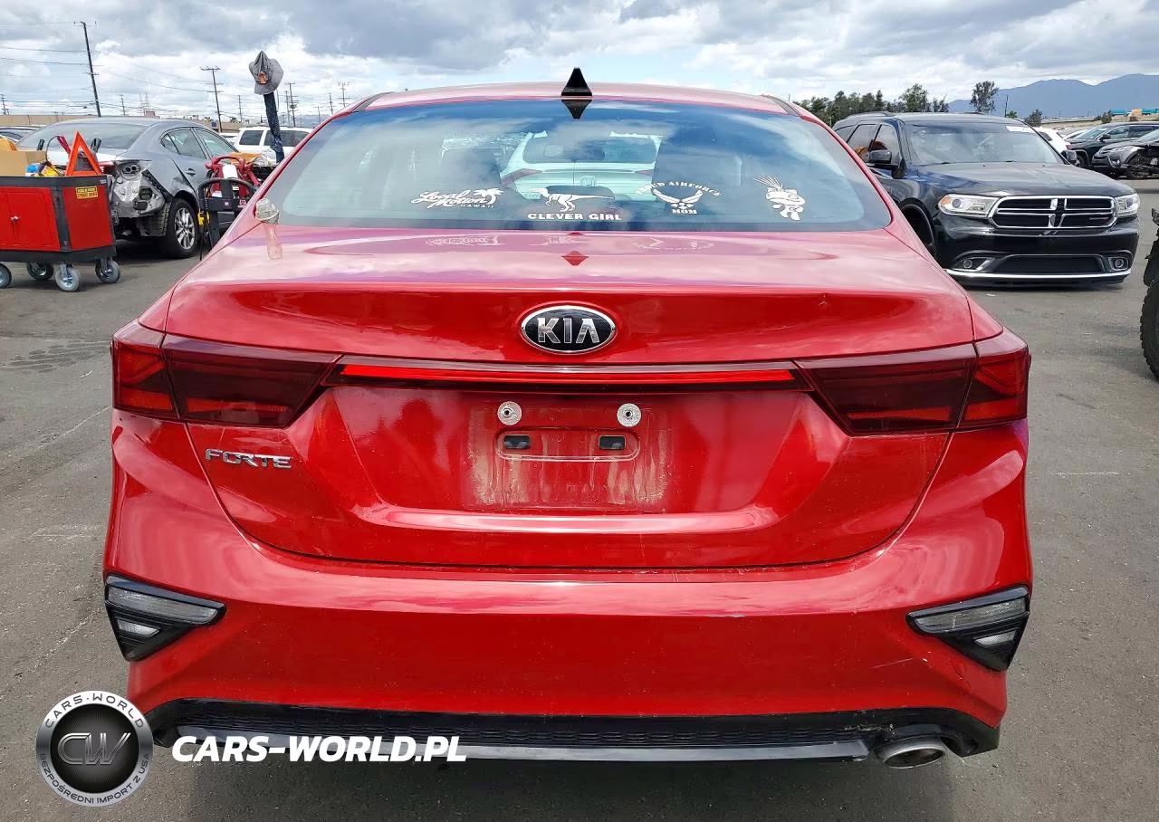 2021 Kia Forte Lxs VIN:3KPF24AD5ME405815 - 6