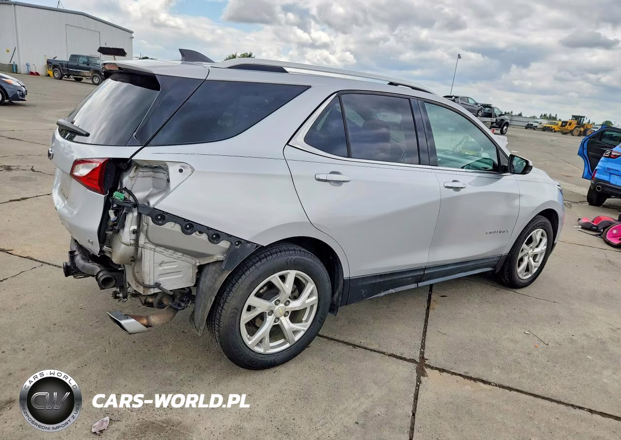 2018 Chevrolet Equinox Lt VIN:2GNAXKEX2J6265780 - 3