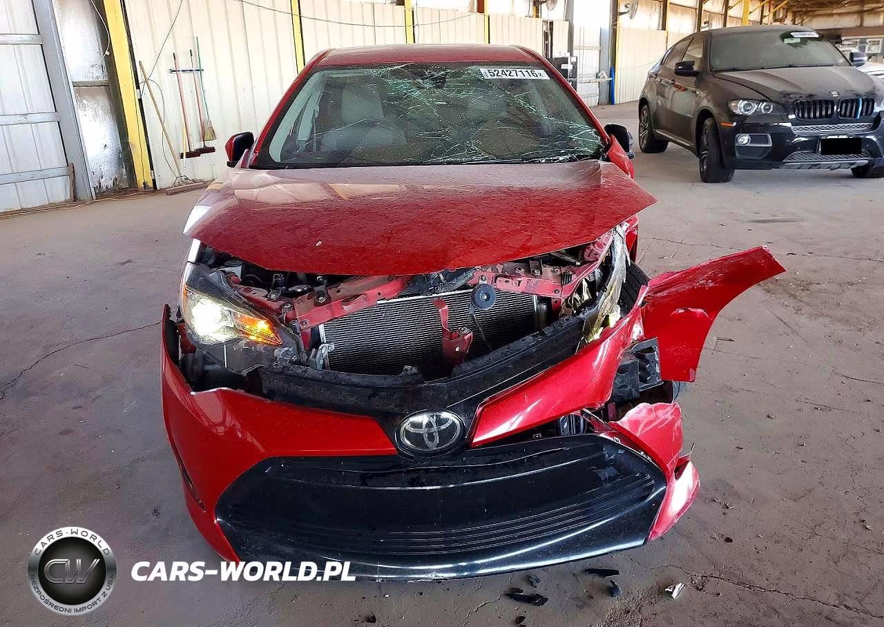 2018 Toyota Corolla Le VIN:2T1BURHE6JC081157 - 5