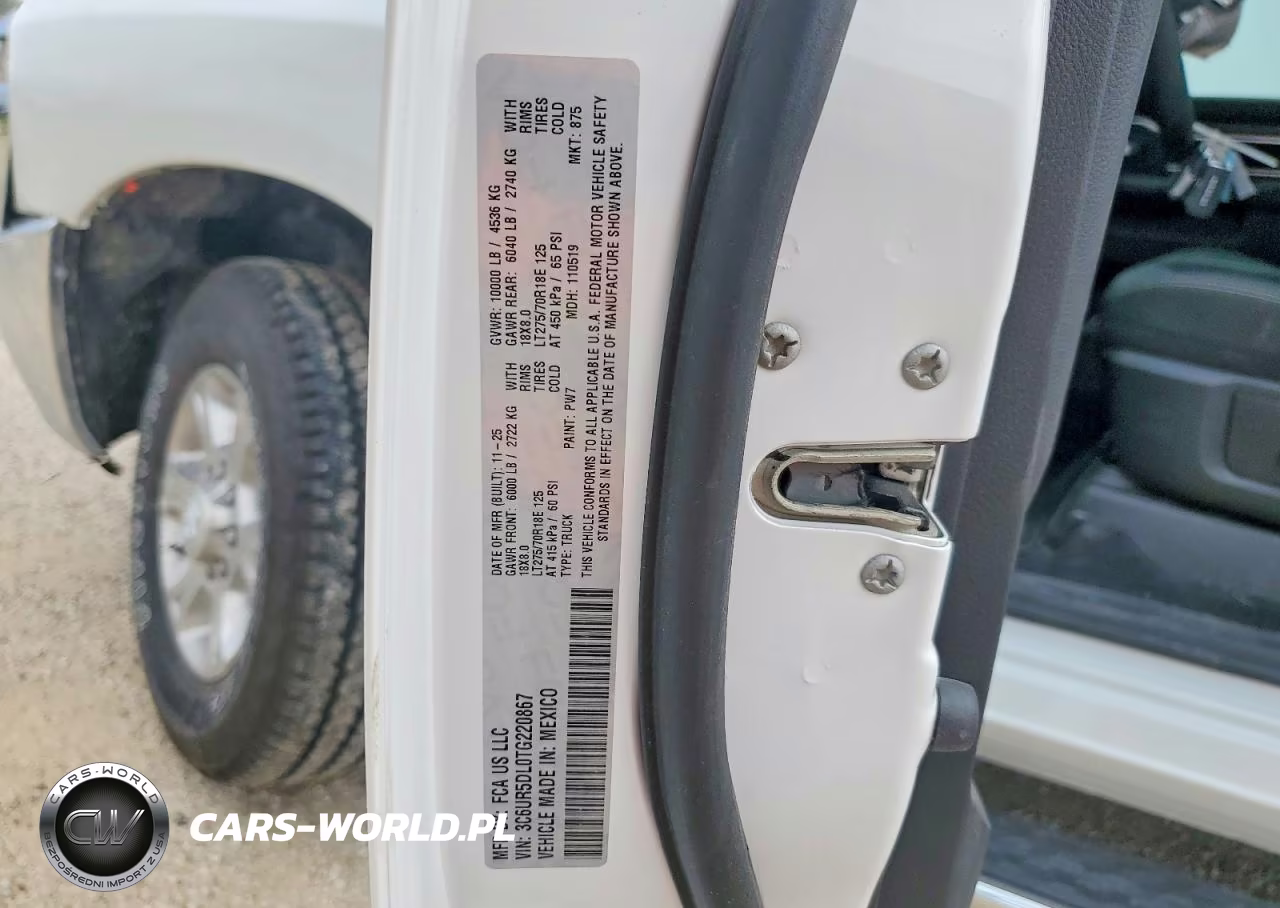 2026 Ram 2500 Big Horn VIN:3C6UR5DL0TG220867 - 12
