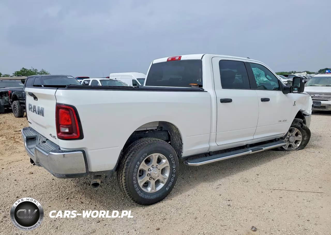 2026 Ram 2500 Big Horn VIN:3C6UR5DL0TG220867 - 3