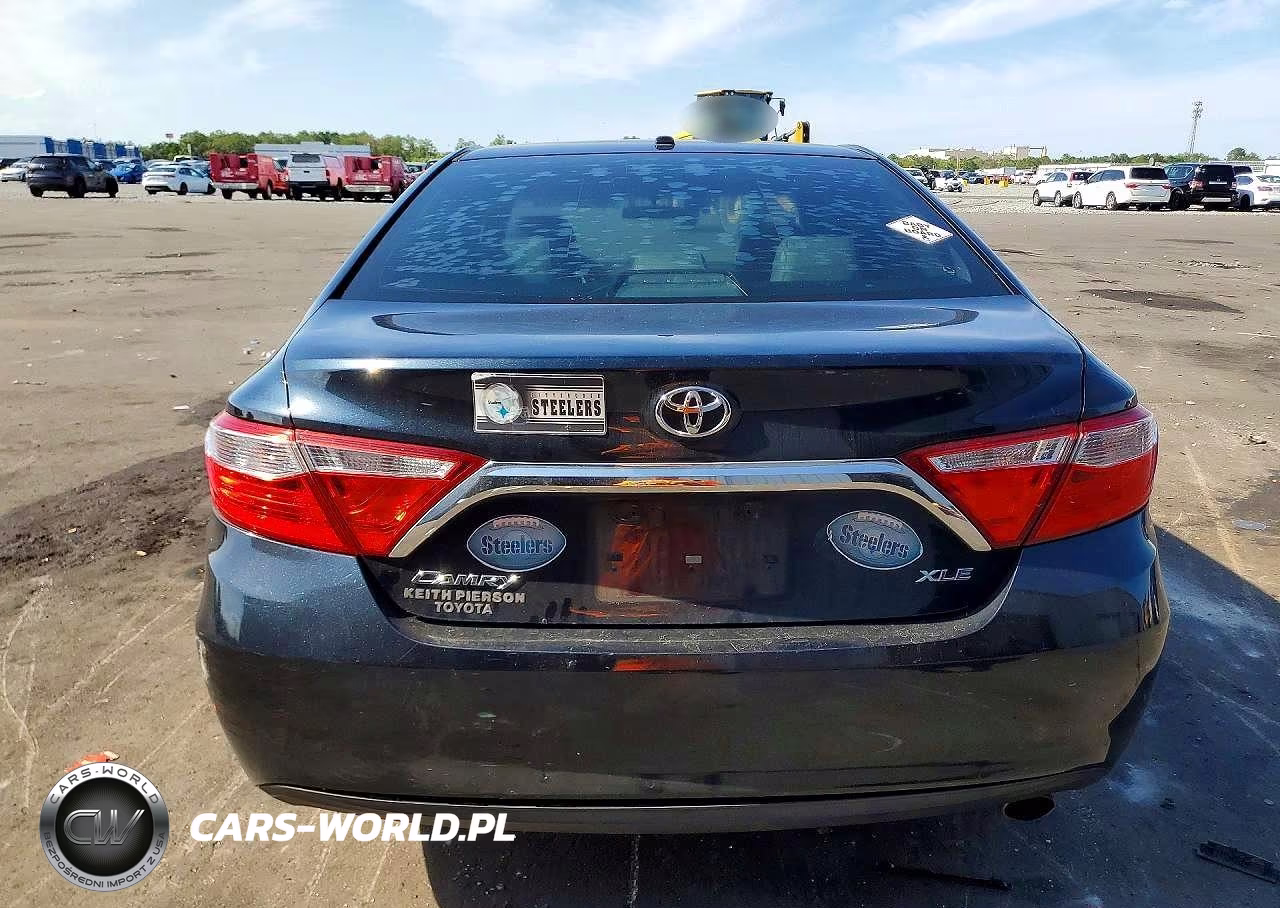 2016 Toyota Camry Xle VIN:4T1BF1FK3GU500397 - 6