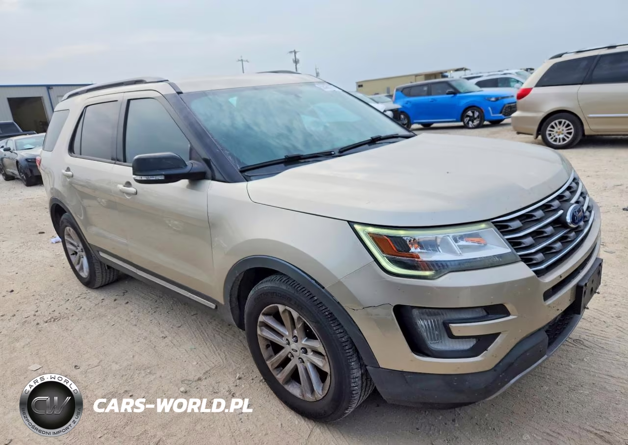 2017 Ford Explorer Xlt VIN:1FM5K7D80HGD53295 - 4