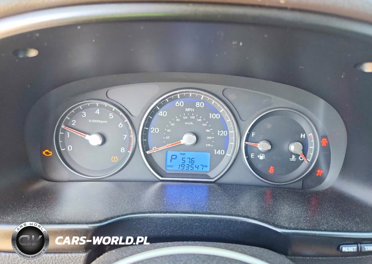 2012 Hyundai Santa Fe Limited VIN:5XYZK4AG1CG165297 - 9
