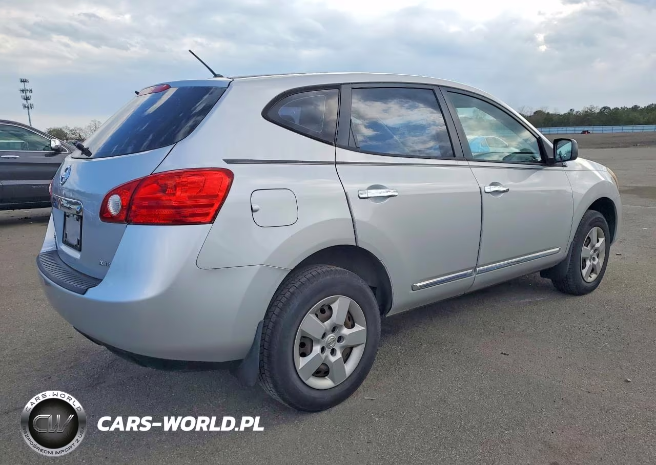 2014 Nissan Rogue Select S VIN:JN8AS5MV8EW704019 - 3