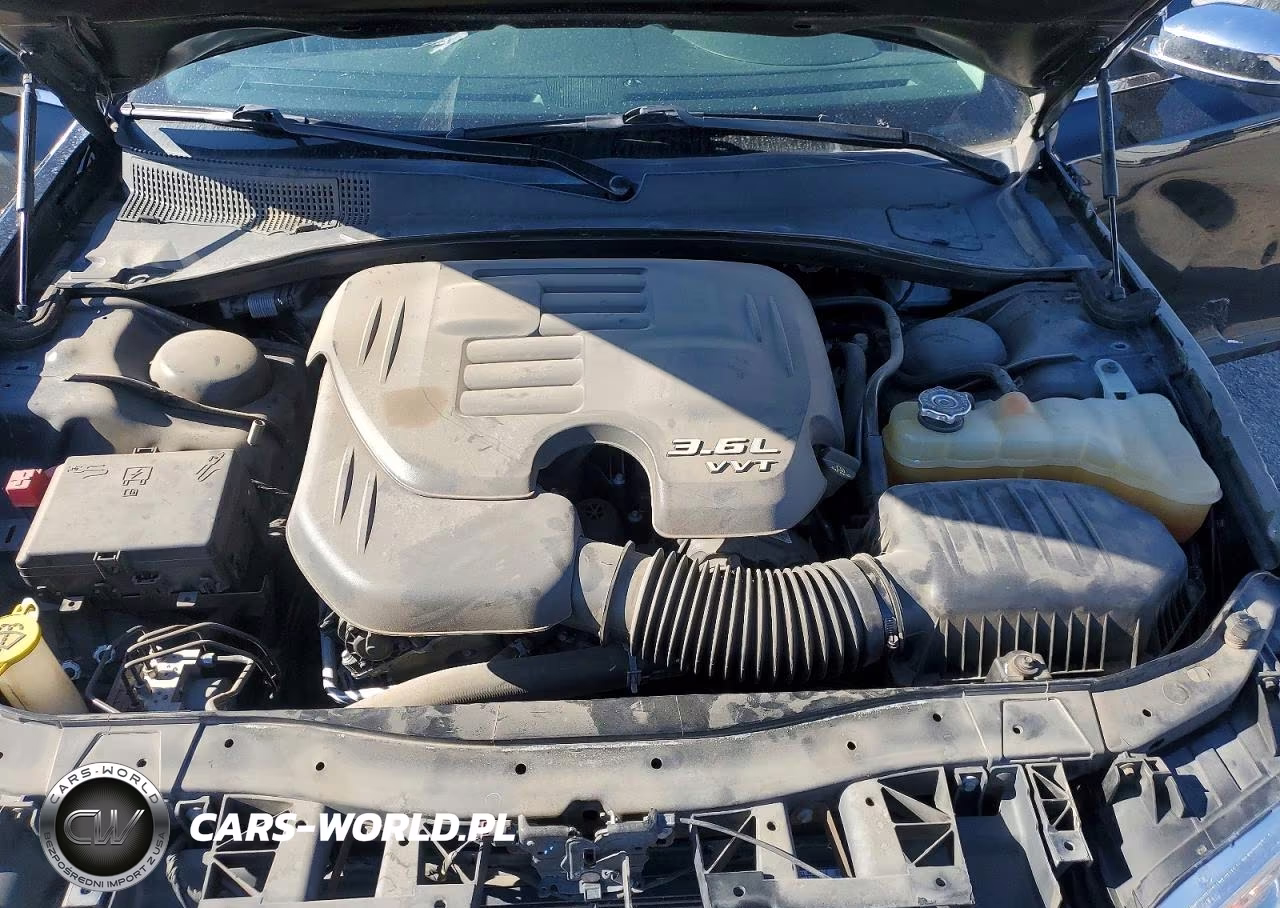 2018 Chrysler 300 Limited VIN:2C3CCAEG6JH159834 - 11