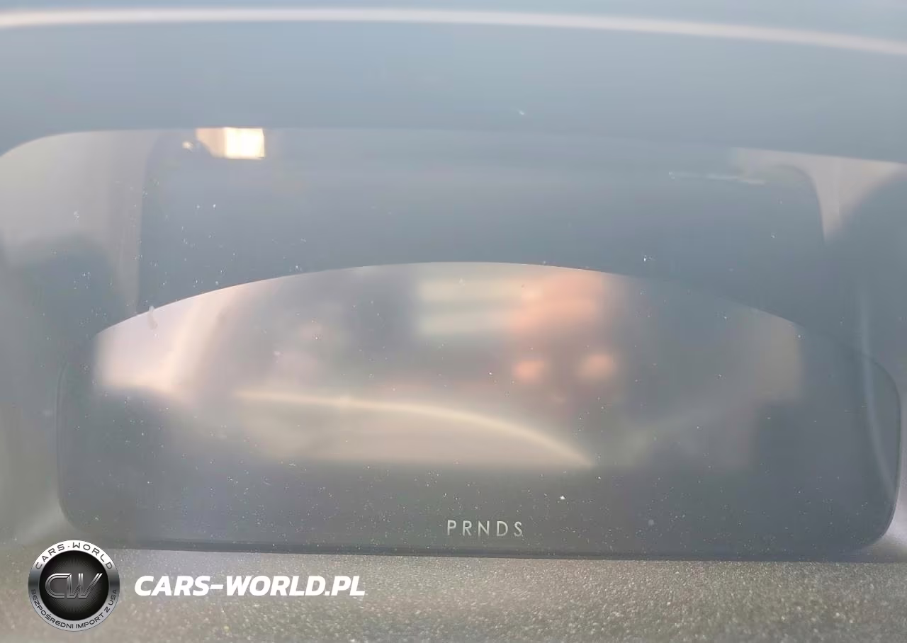 2021 Lincoln Nautilus VIN:2LMPJ8J94MBL13208 - 9