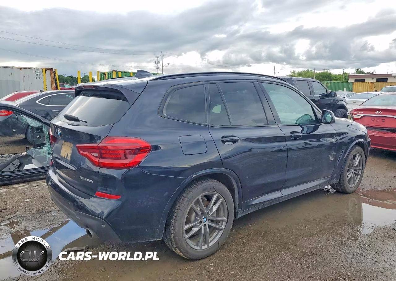 2019 BMW X3 xDrive30I VIN:5UXTR9C56KLP90208 - 3