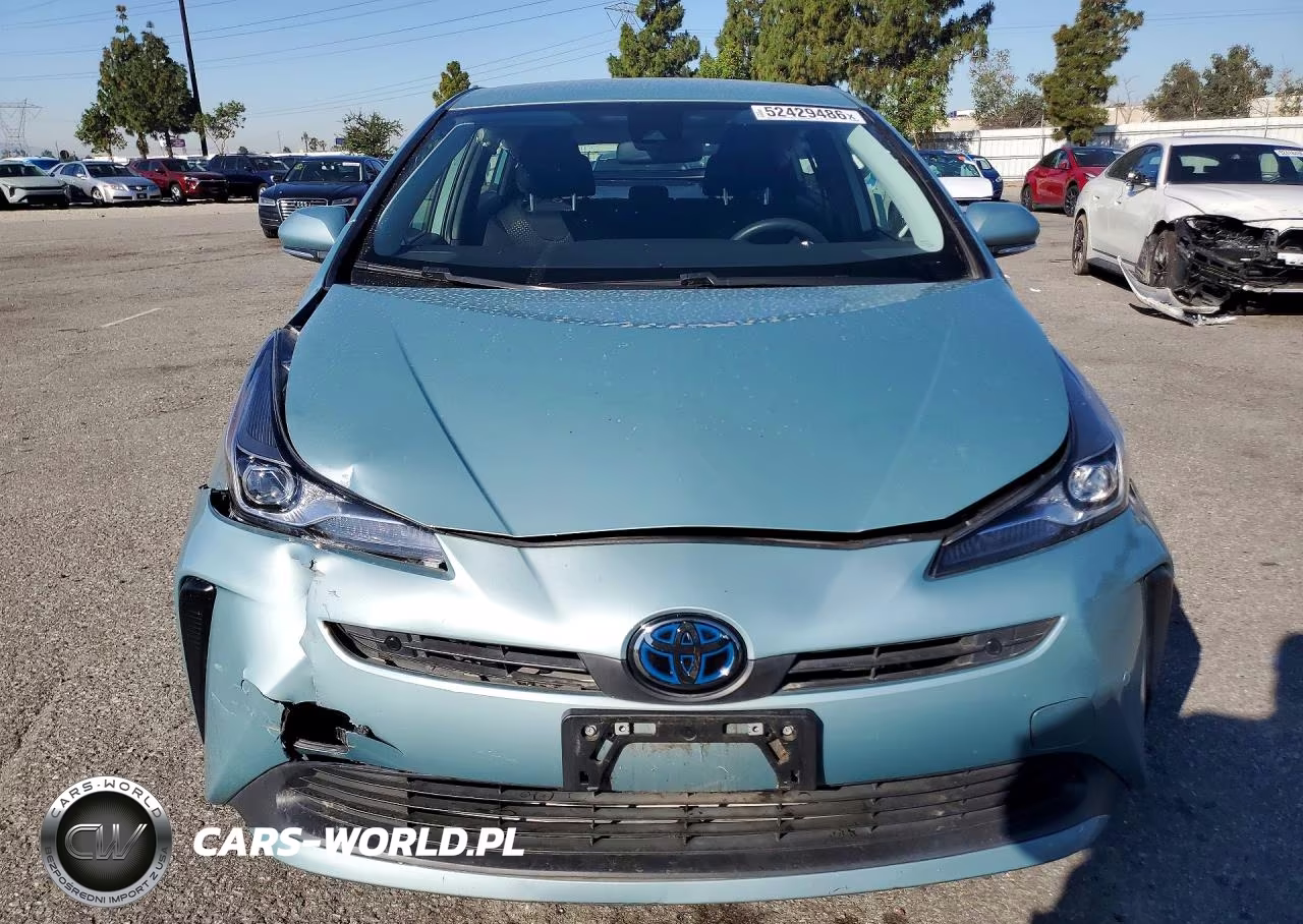 2021 Toyota Prius Le VIN:JTDKAMFU7M3150571 - 5