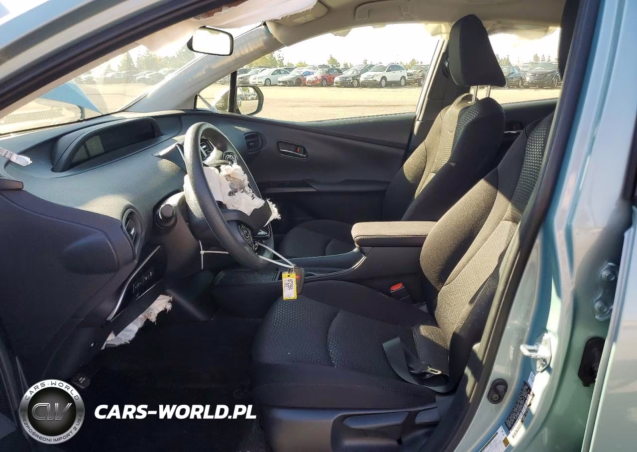 2021 Toyota Prius Le VIN:JTDKAMFU7M3150571 - 7
