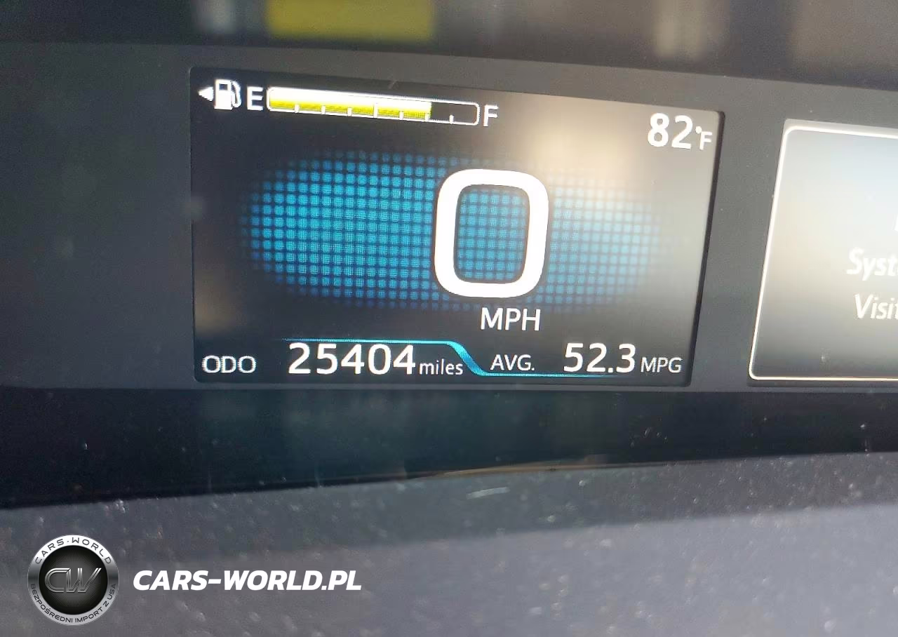2021 Toyota Prius Le VIN:JTDKAMFU7M3150571 - 9