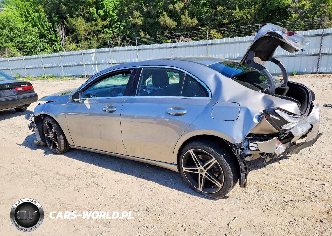2019 Mercedes-Benz A 220 4Matic VIN:WDD3G4FB6KW035673 - 2