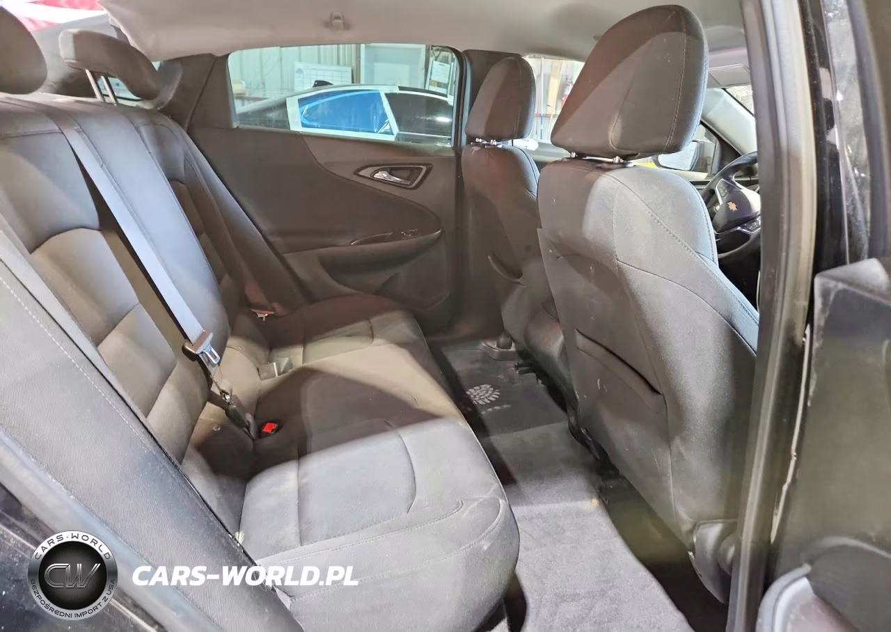 2019 Chevrolet Malibu Ls VIN:1G1ZB5ST1KF200531 - 10
