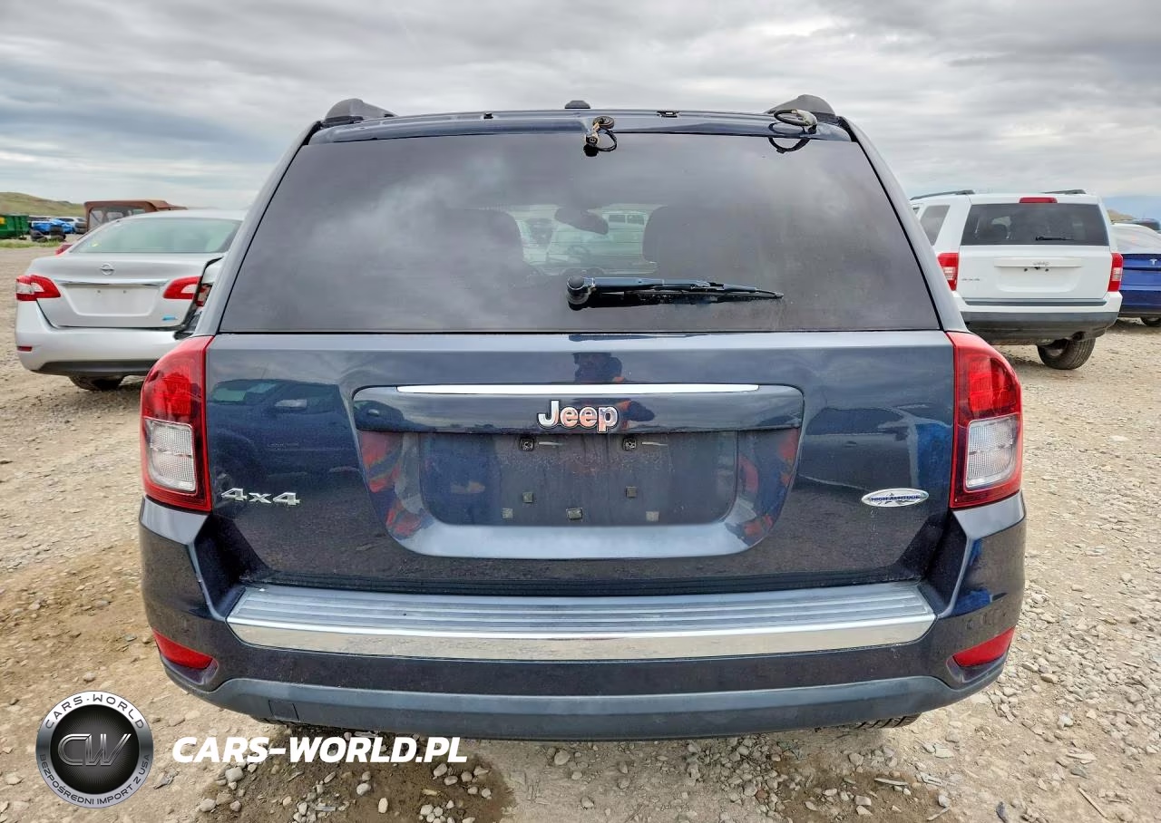 2015 Jeep Compass Latitude VIN:1C4NJDEB0FD130916 - 6