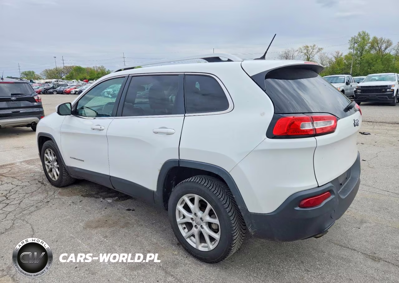 2014 Jeep Cherokee Latitude VIN:1C4PJLCB7EW101762 - 2